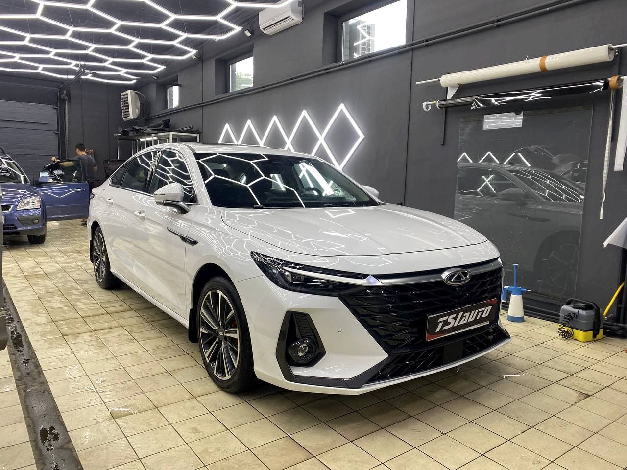 Chery Arrizo 8 шумоизоляция в пакете Элит в Астане