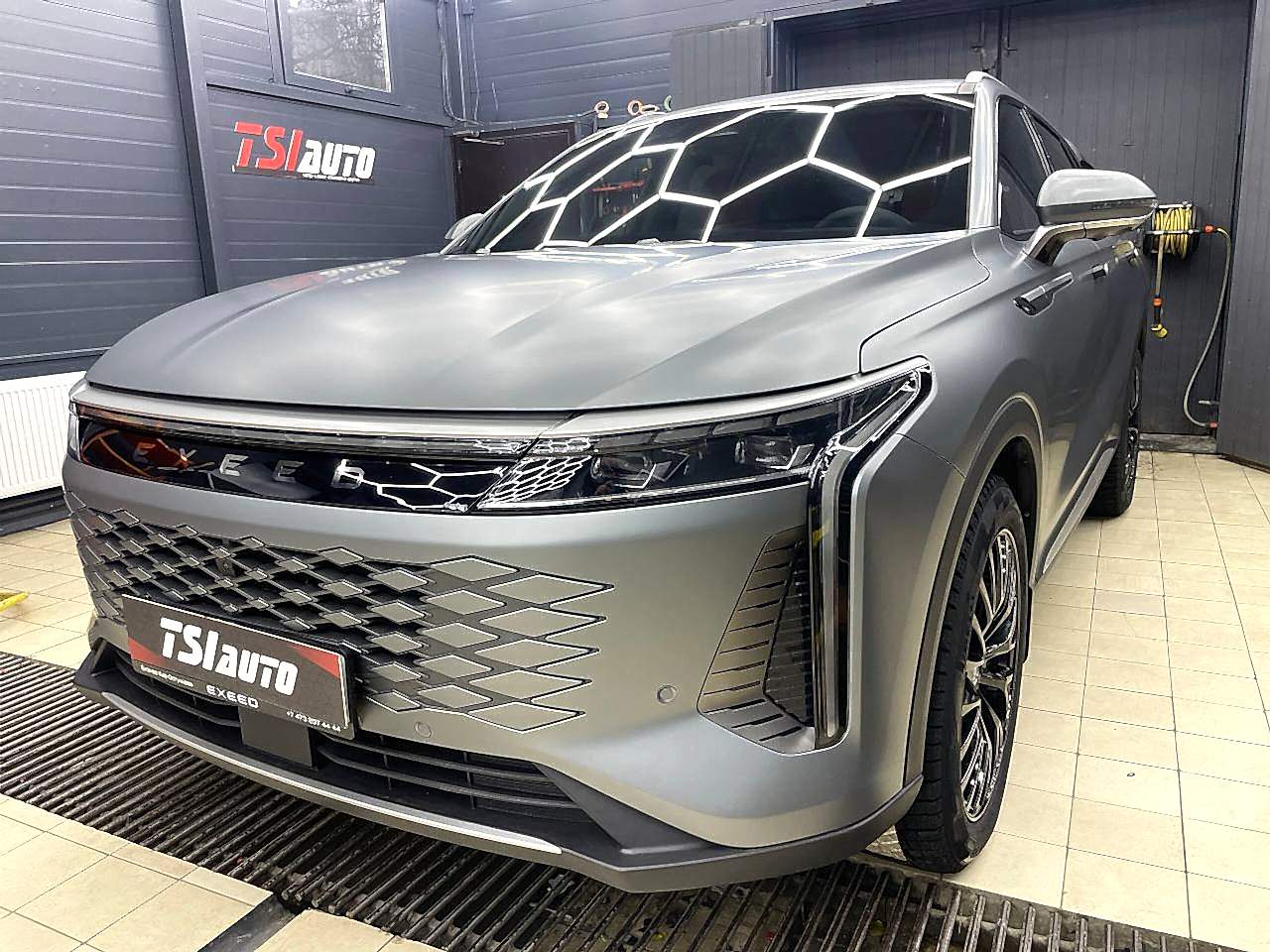 Шумоизоляция Exeed RX в Астане