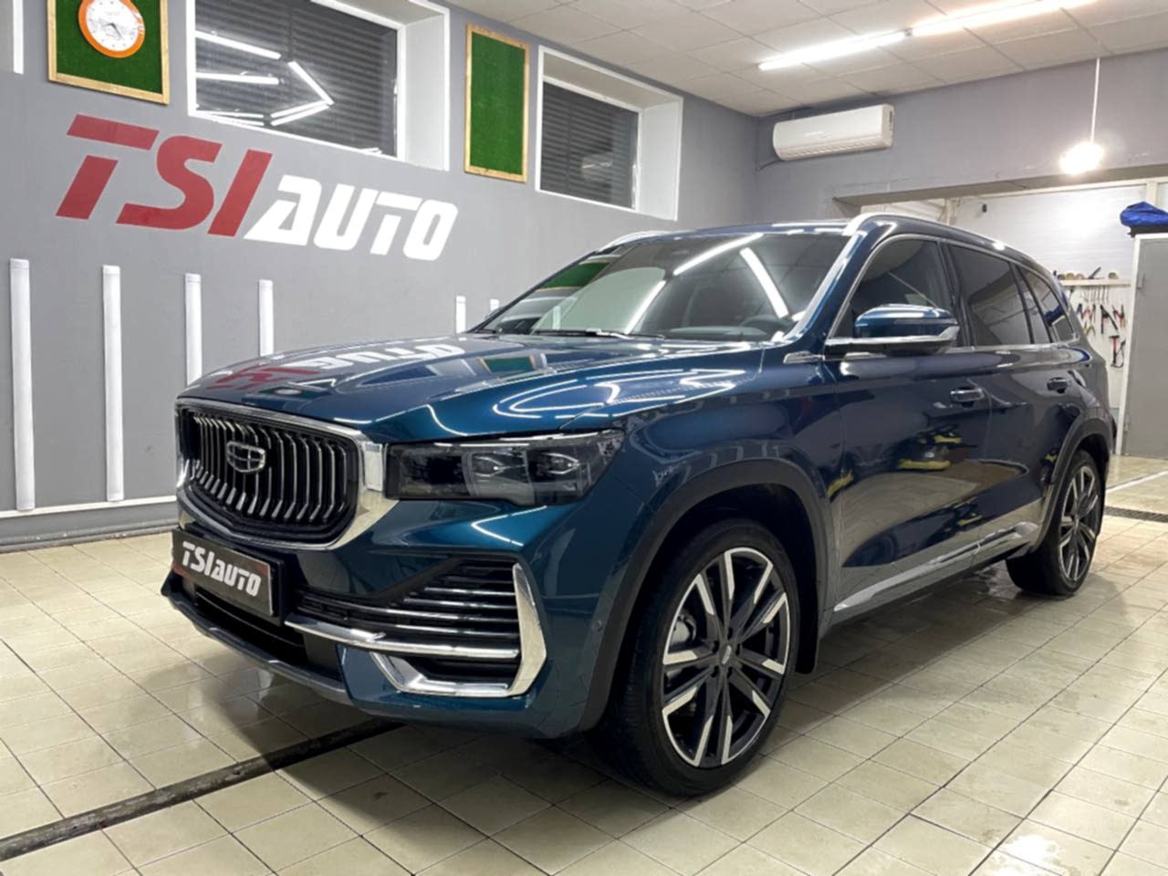 Шумоизоляция арок Geely Monjaro в Астане