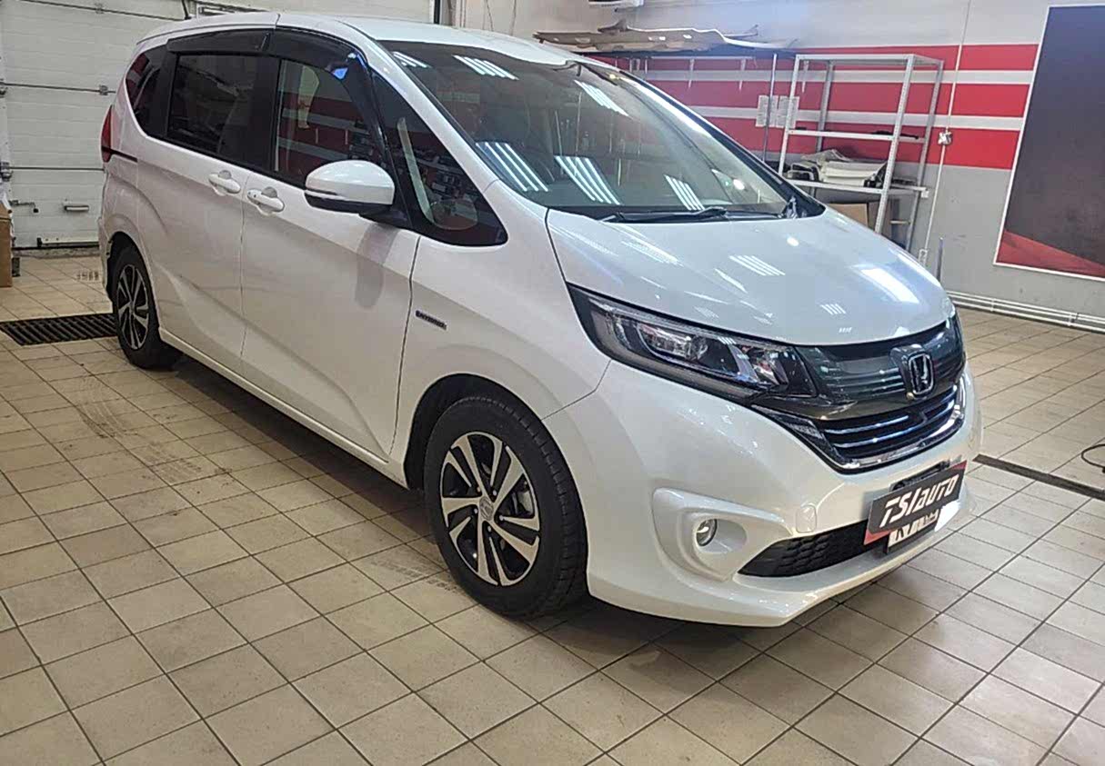 Шумоизоляция Honda Freed в Астане в пакете Элит Премиум