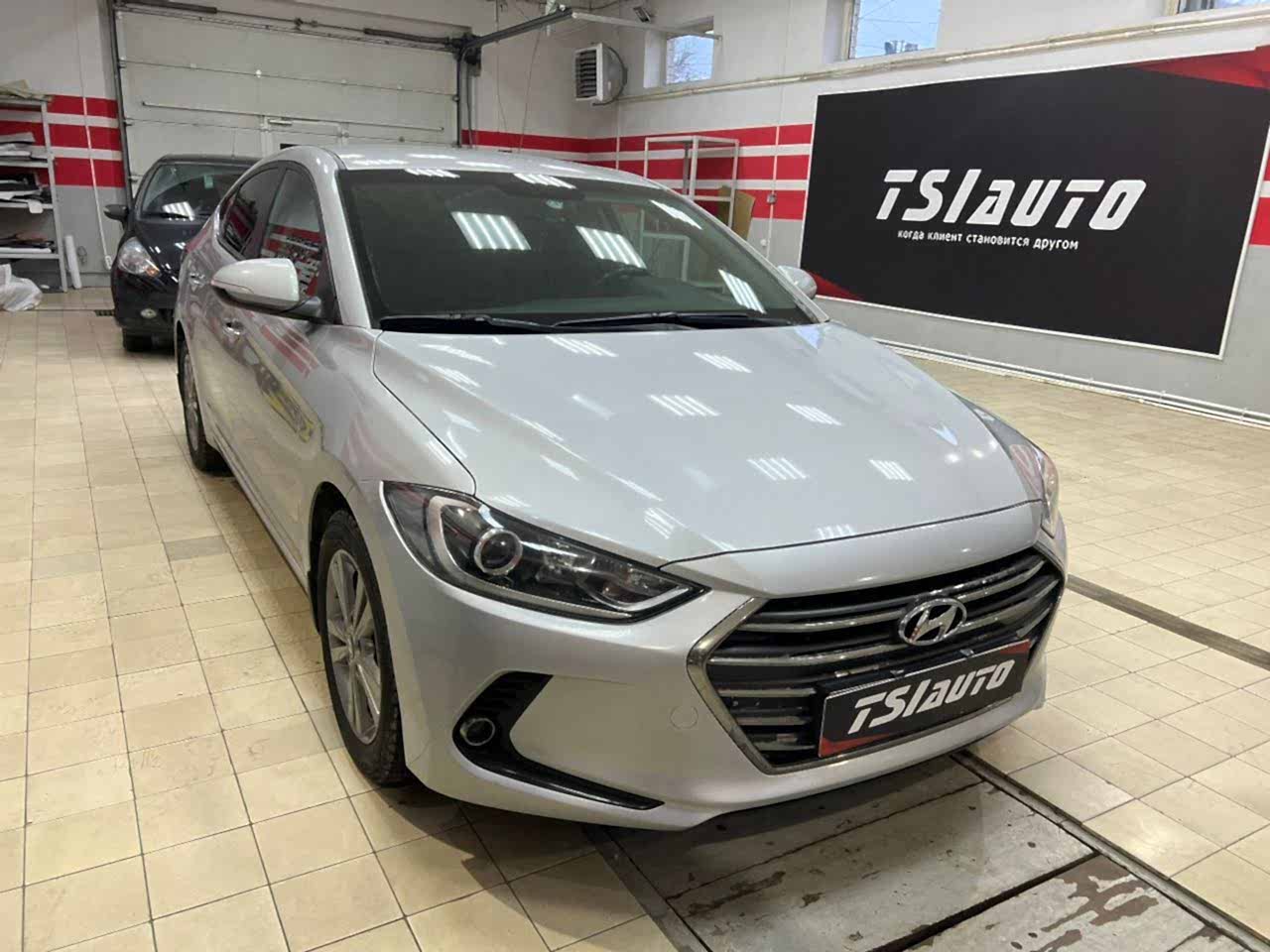 Шумоизоляция Hyundai Elantra 6 в Астане