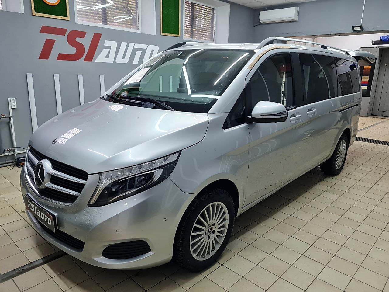 Правильная шумоизоляция Mercedes V-class (W447) в Астане 