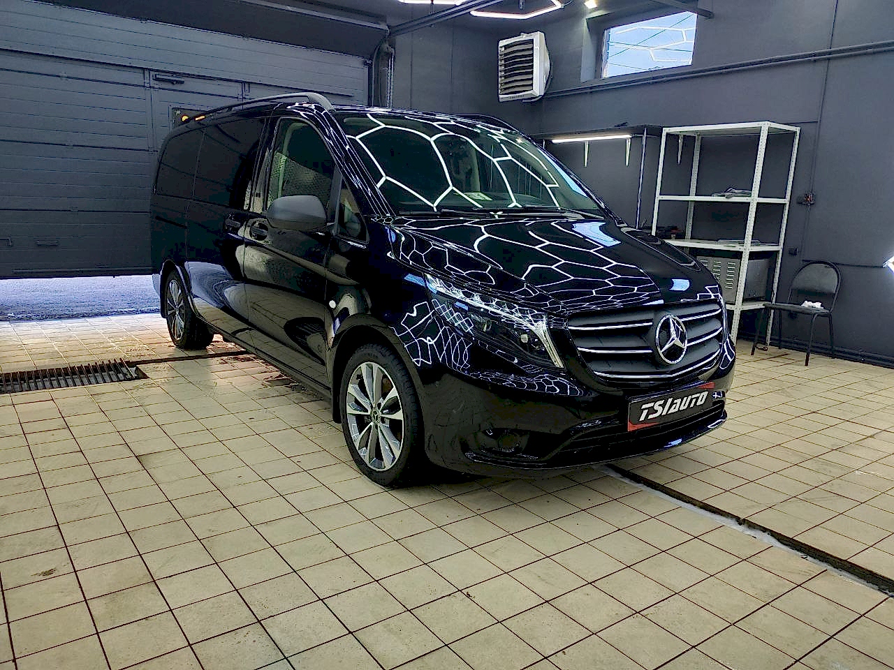Mercedes Benz V-Class полная шумоизоляция в Астане