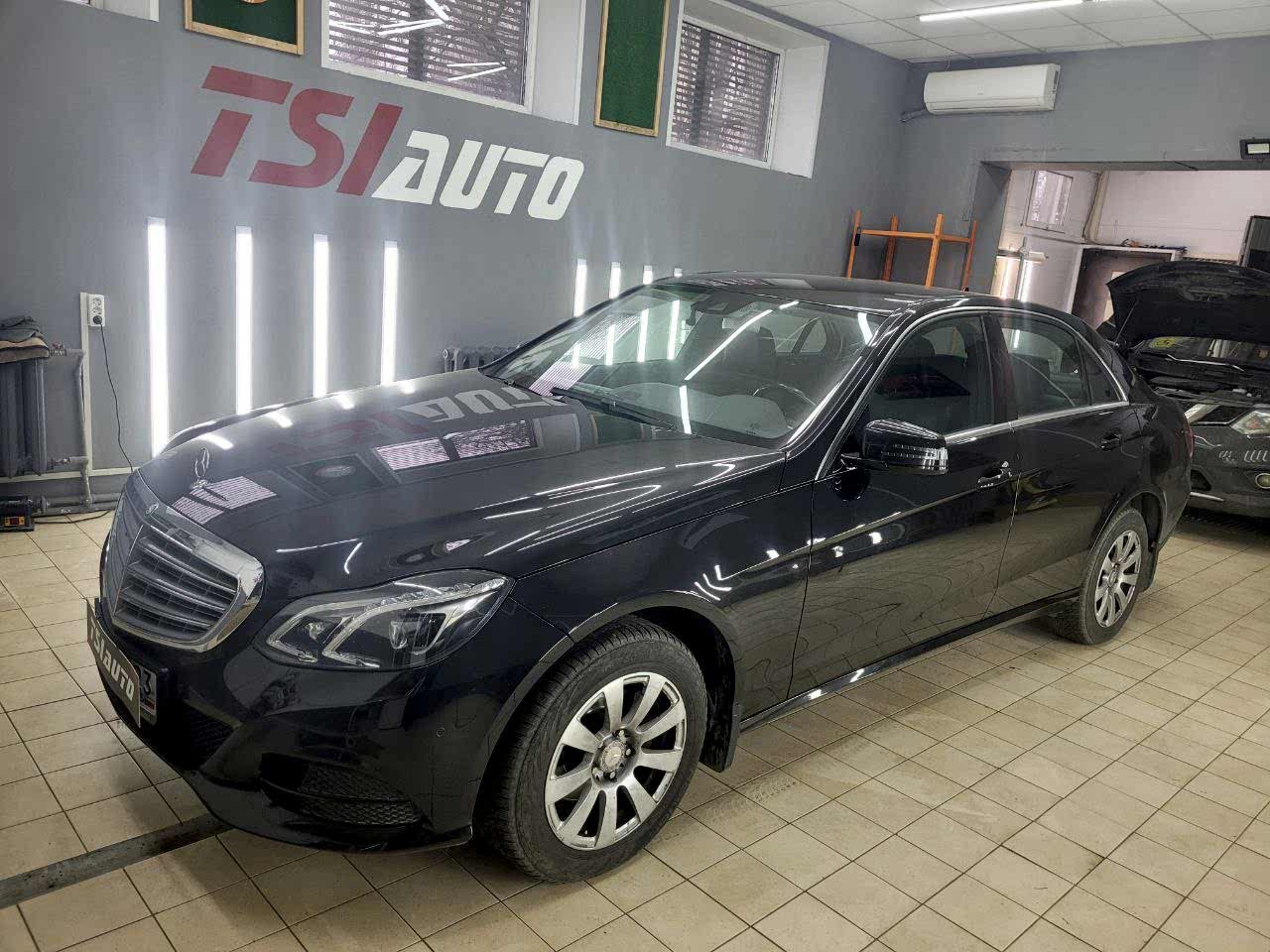 Шумоизоляция Mercedes Benz w212 в Астане
