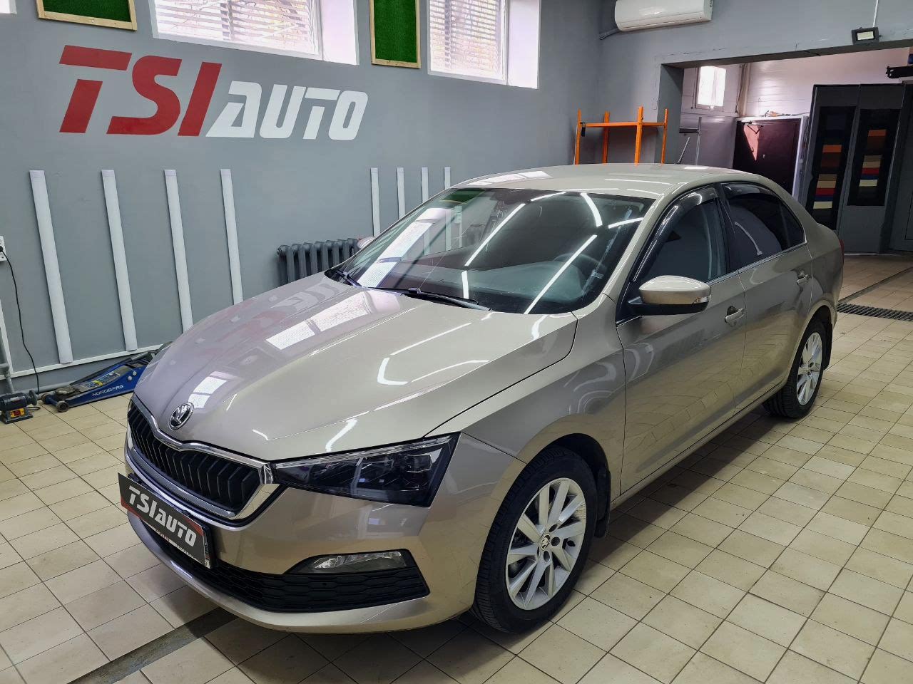Шумоизоляция Skoda Rapid в Астане в пакете Элит