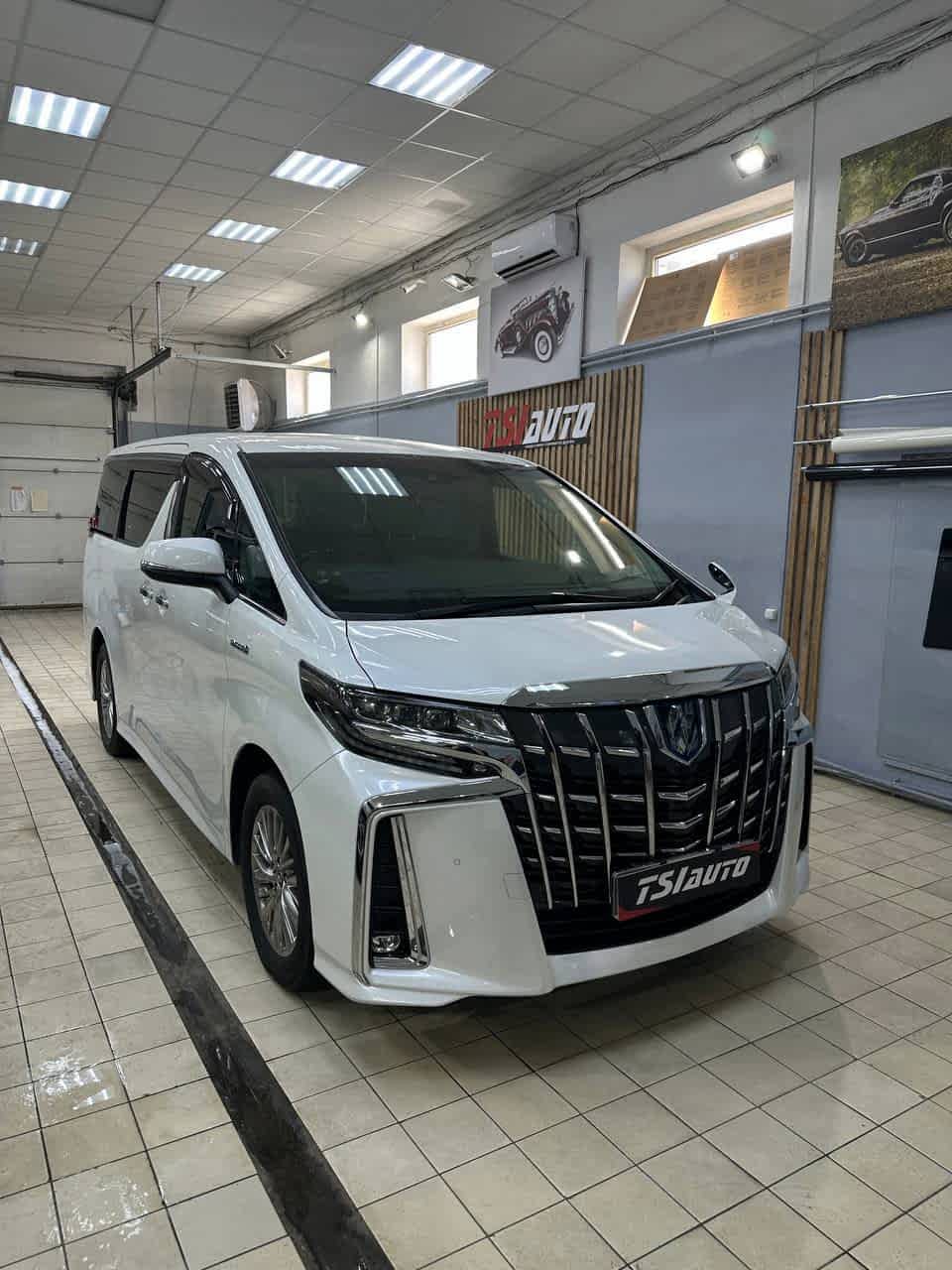 Шумоизоляция Toyota Alphard в Астане