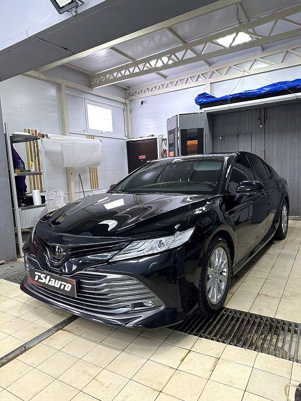 Toyota Camry 70 шумоизоляция арок в Астане