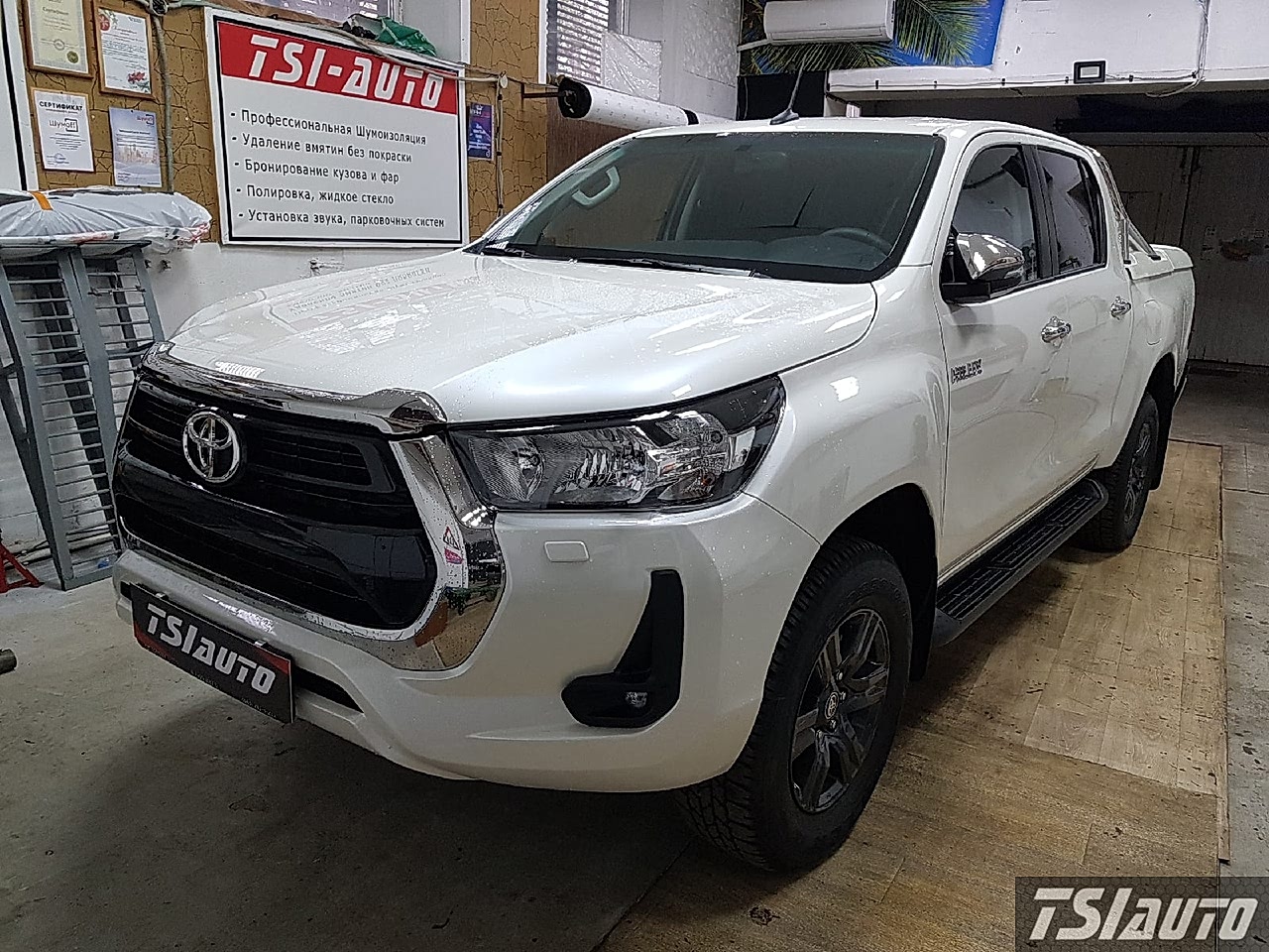Правильная шумоизоляция Toyota Hilux в Астане