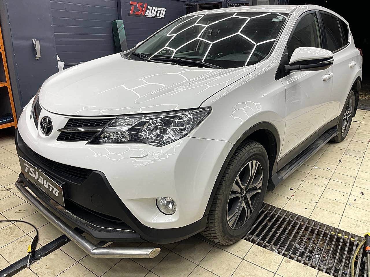 Toyota RAV4 шумоизоляция в Астане - пакет Элит
